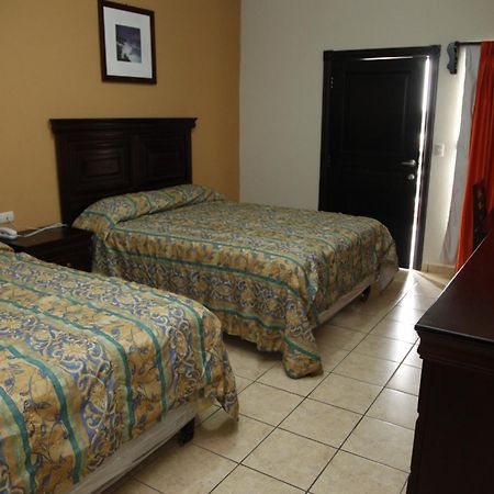 לה סייבה Apart Hotel Pico Bonito חדר תמונה