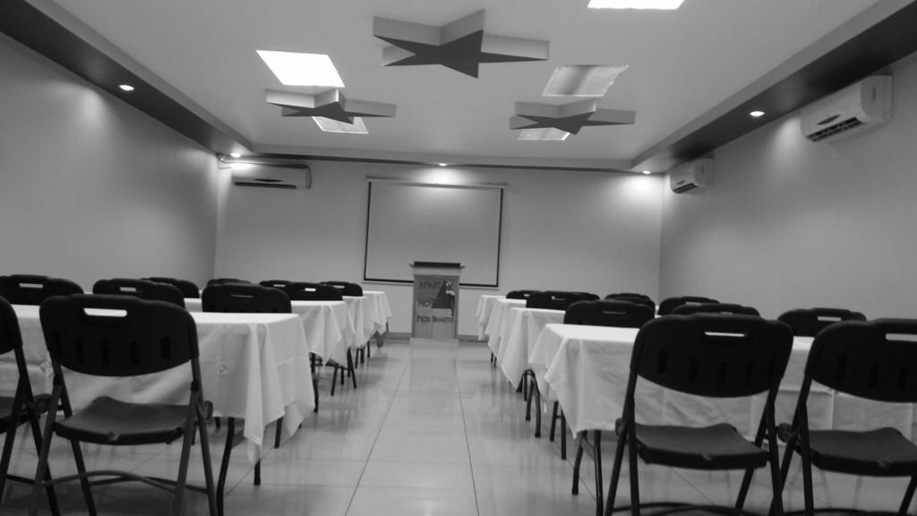 לה סייבה Apart Hotel Pico Bonito מראה חיצוני תמונה