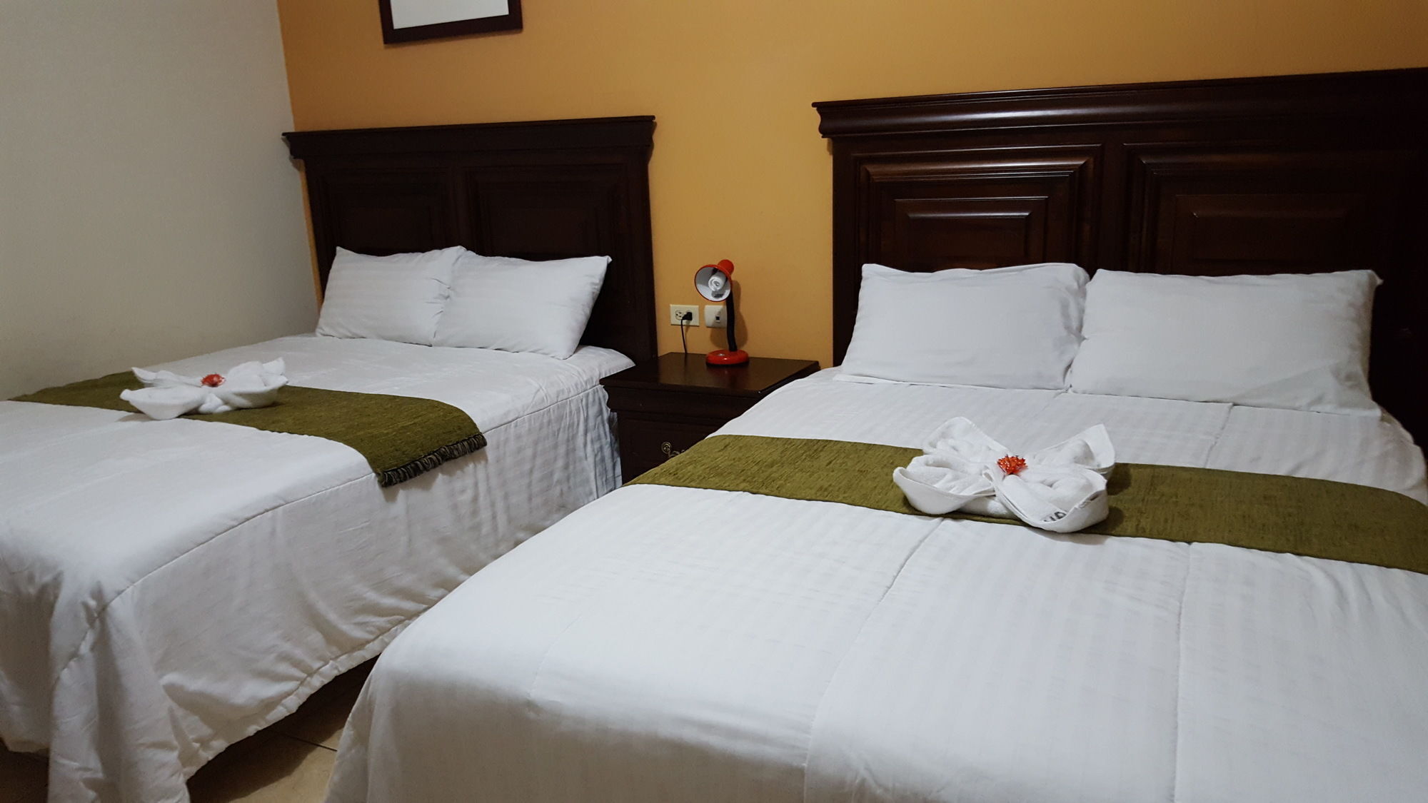 לה סייבה Apart Hotel Pico Bonito מראה חיצוני תמונה